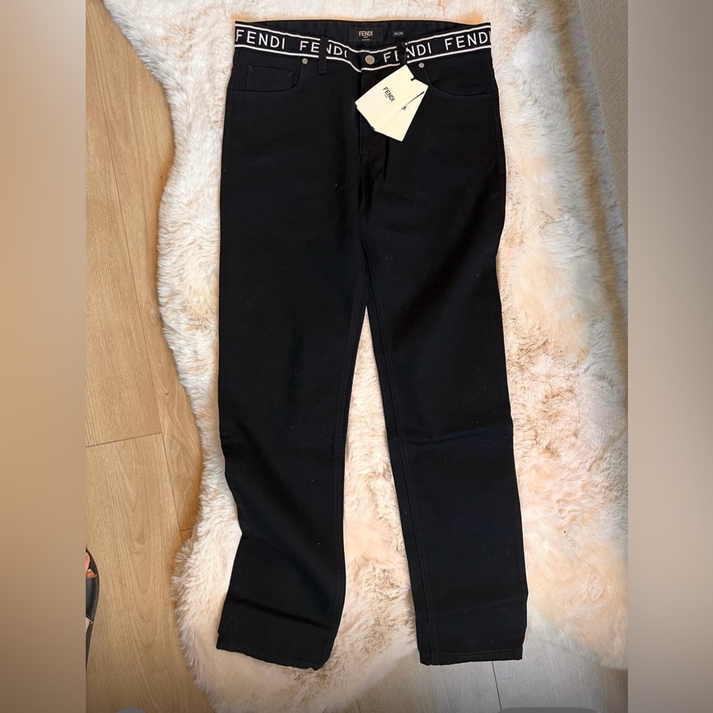 FENDI LOGO❤️100% Authentic Fendi Mens Black Denim Jeans/ size 34-34 brand new ❤️ - Picture 4 of 11